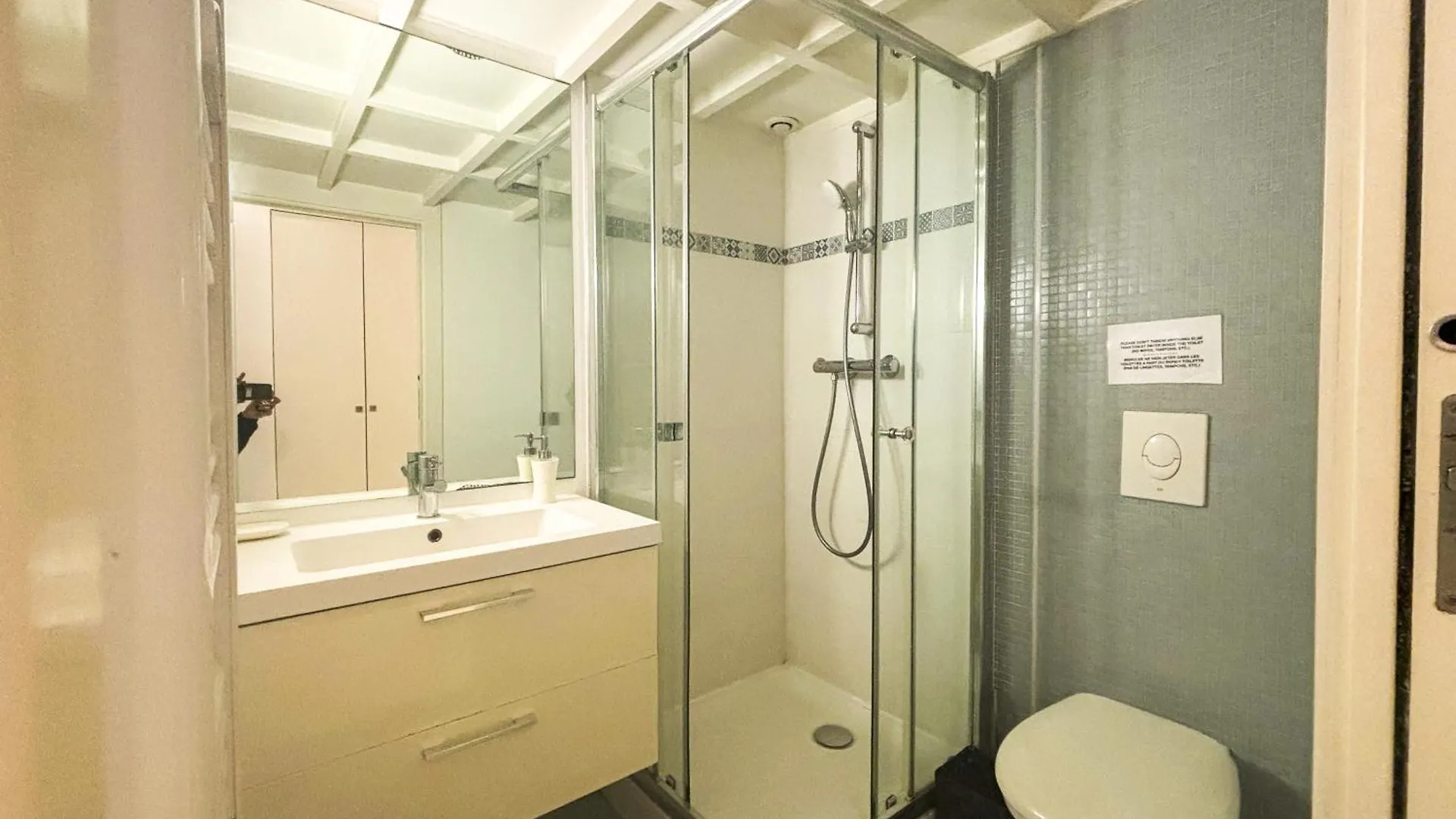 Liberte - Wifi, Ac, 3Pers, Hyper Centre Apartment Nice 0*,  France