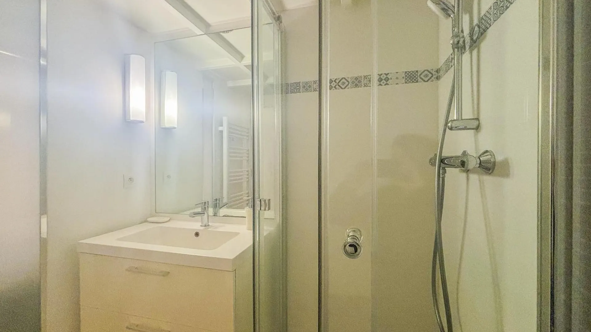 Liberte - Wifi, Ac, 3Pers, Hyper Centre Apartment Nice